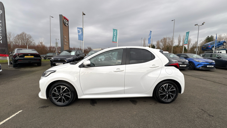 Toyota Yaris 1.5 Hybrid Design 5dr CVT Hybrid Hatchback